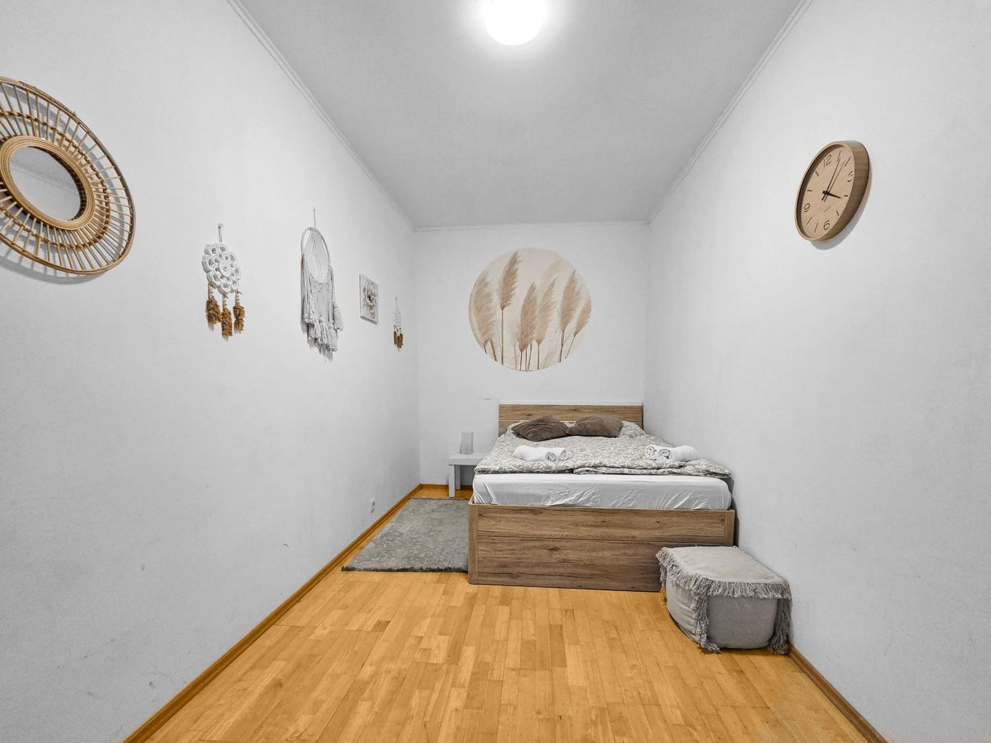 Spacious Three-Bedroom, Three King-Size Beds Wien Exterior foto